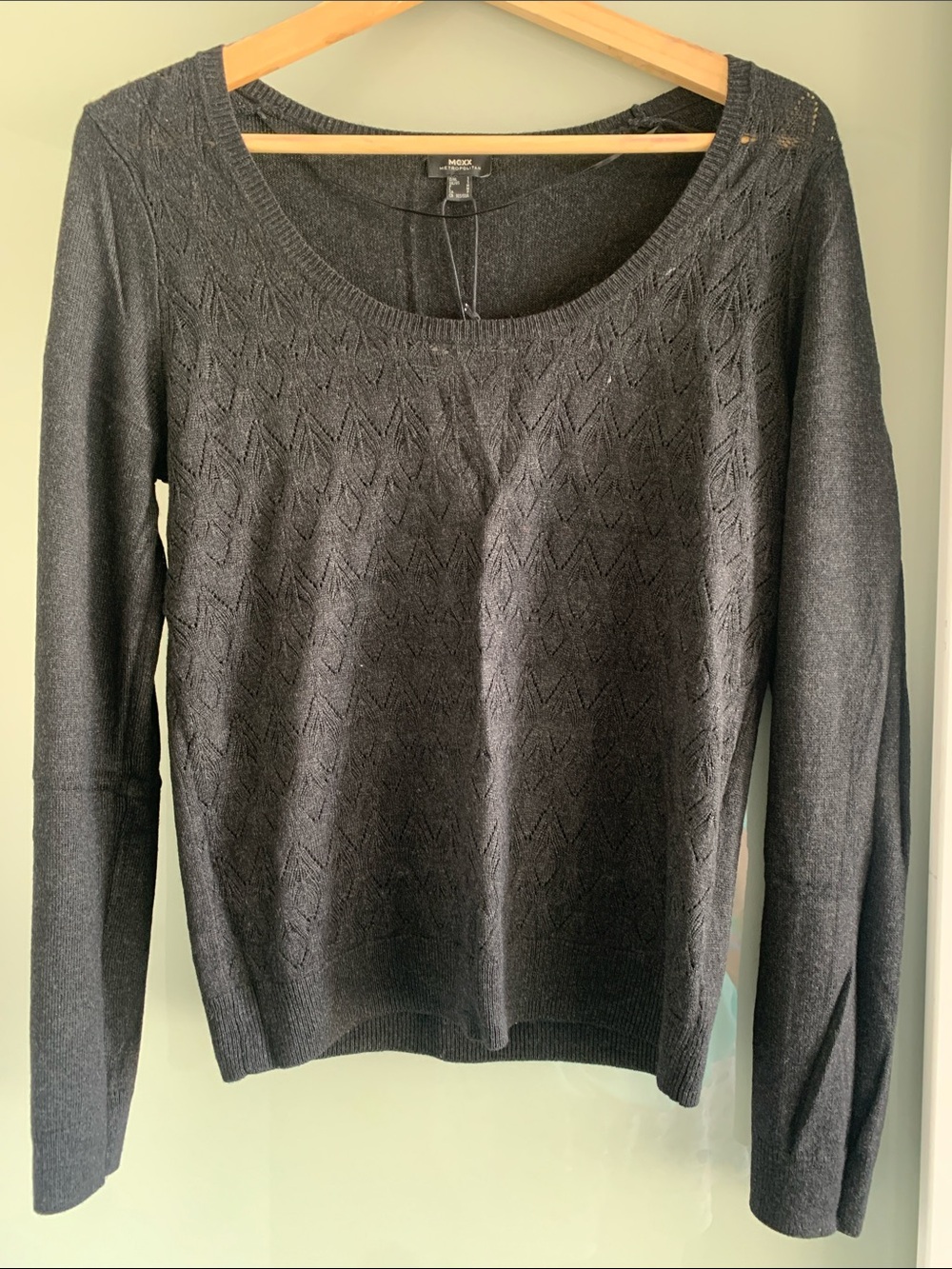 Mexx Women's Black Scoop Neck Long Sleeve Sweater